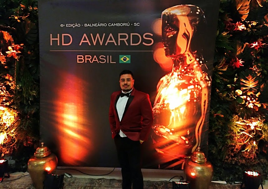 WILLIAM DOUGLAS FERRAZ